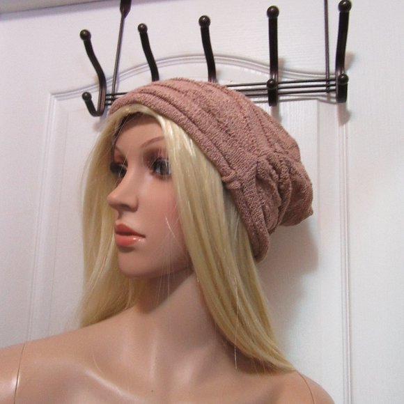 Ladies Toque Like New - Picture 1 of 5